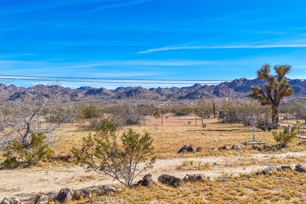 63434 2 Mile Road Joshua Tree, CA 92252 - Photo 41 of 48 VIEW TO SOUTH