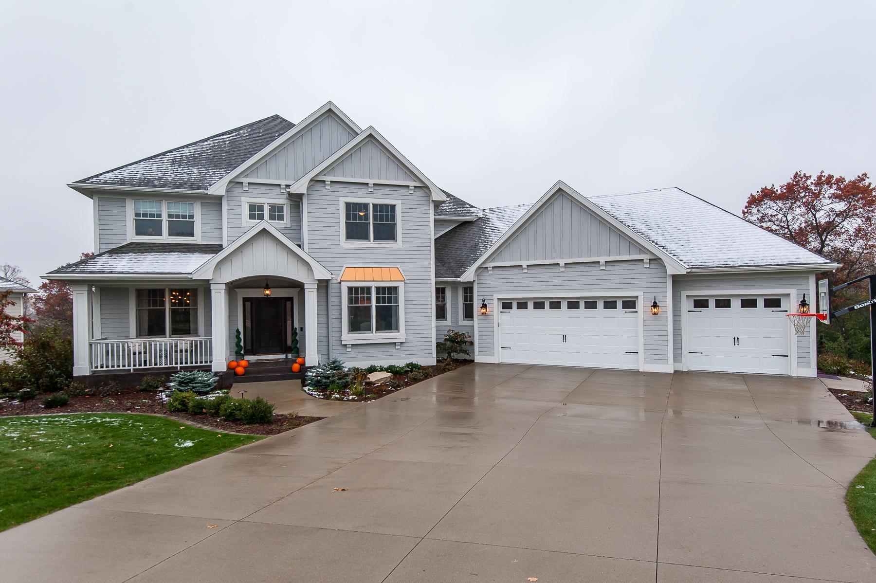 836 Wicklow Lane Southwest Rochester, MN 55902 - Photo 1 of 1