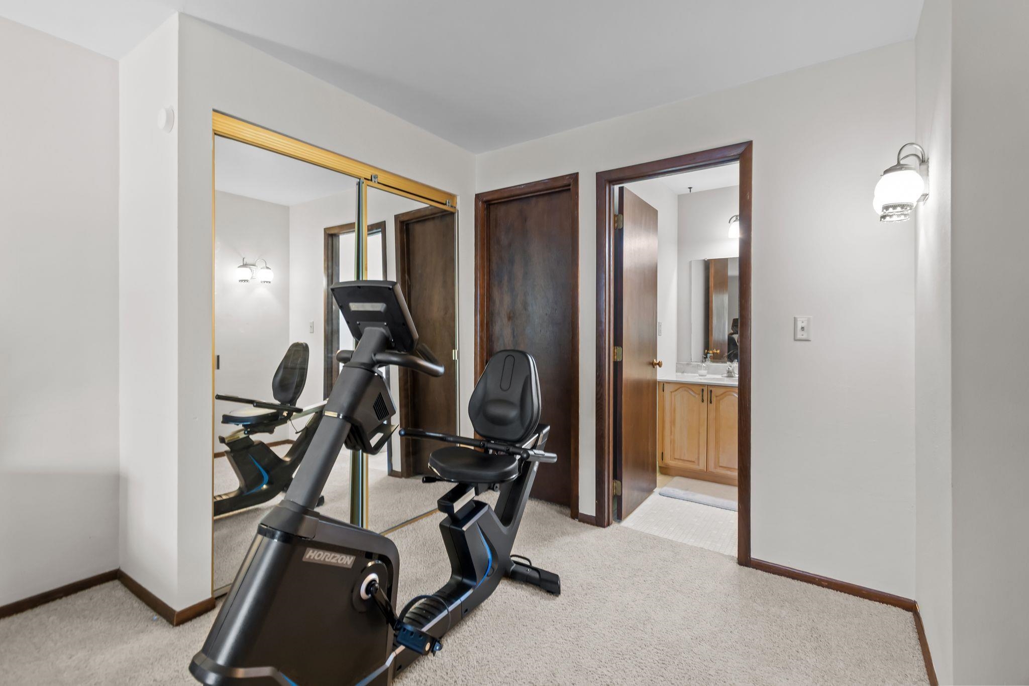 3182 Justin Court, Unit 5 Appleton, WI 54914 - Photo 18 of 32