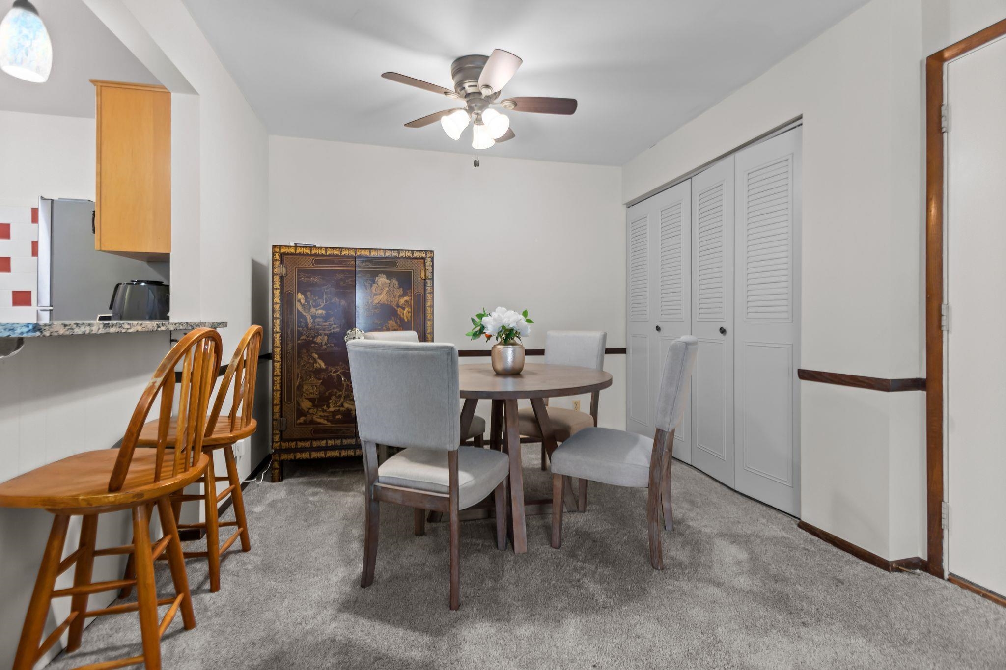 3182 Justin Court, Unit 5 Appleton, WI 54914 - Photo 7 of 32