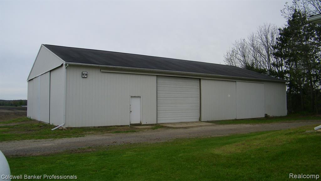 2456 Scott Road North Branch, MI 48461 - Photo 7 of 35
