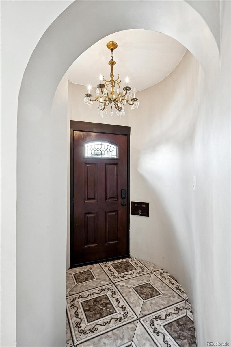 1600 Ivanhoe Street Denver, CO 80220 - Photo 8 of 46