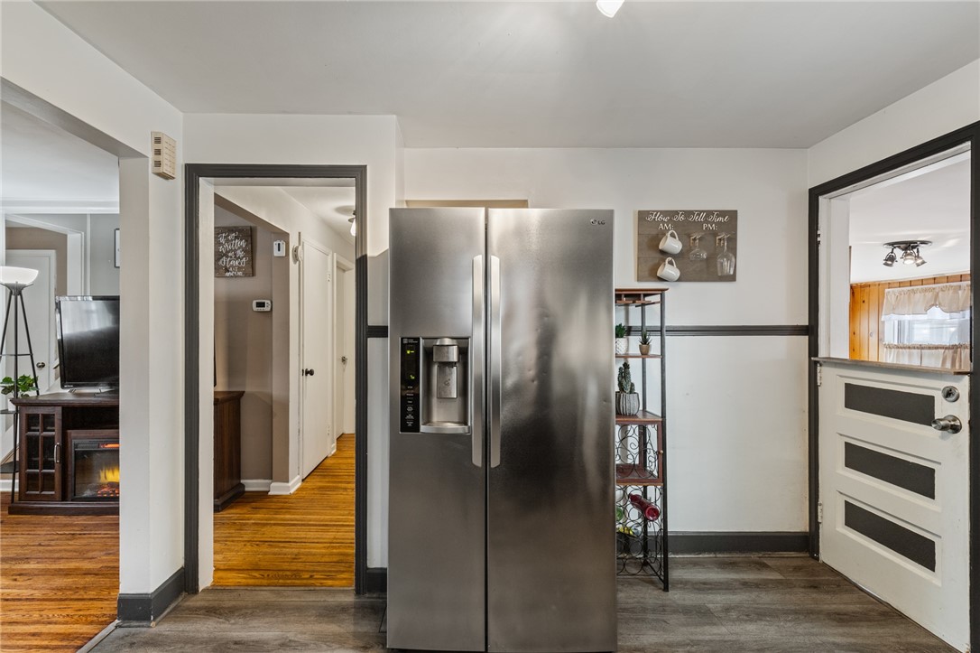 443 Lyceum Street Rochester, NY 14609 - Photo 11 of 44