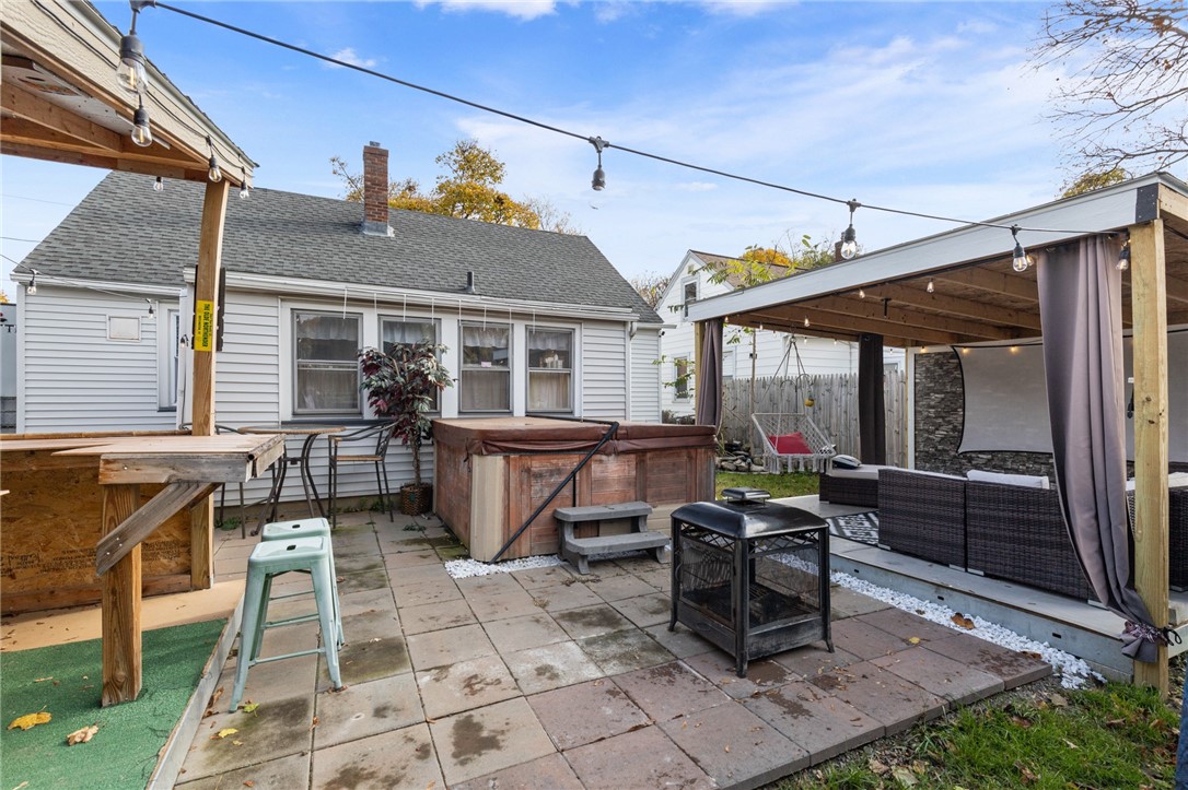 443 Lyceum Street Rochester, NY 14609 - Photo 5 of 44