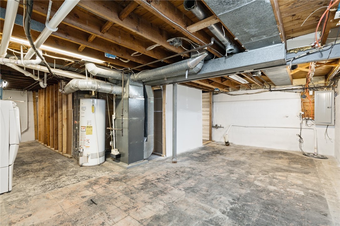 443 Lyceum Street Rochester, NY 14609 - Photo 7 of 44