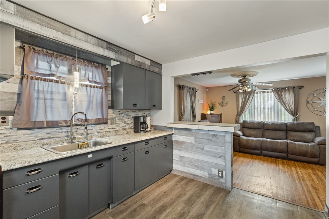 443 Lyceum Street Rochester, NY 14609 - Photo 10 of 44