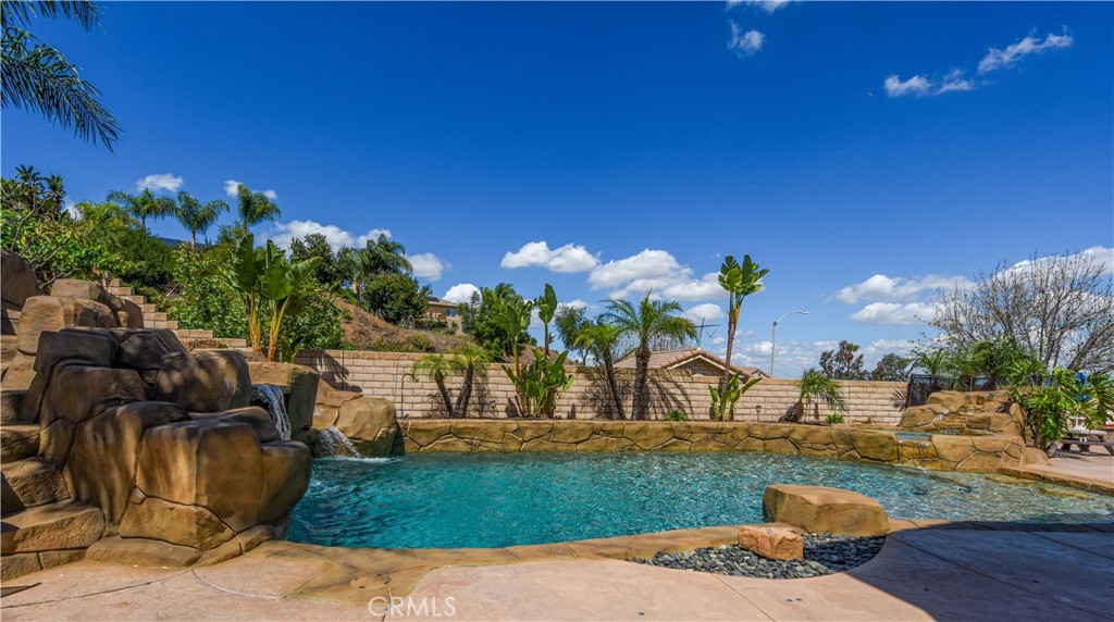 8578 Hunt Canyon Road Corona, CA 92883 - Photo 44 of 75 Pool