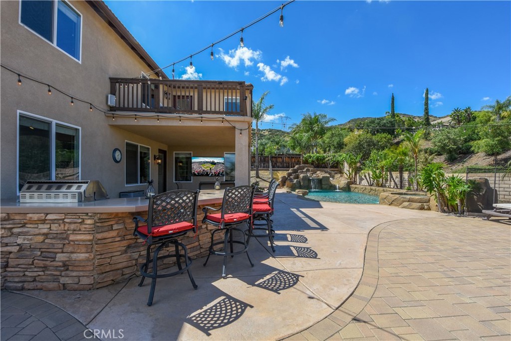 8578 Hunt Canyon Road Corona, CA 92883 - Photo 51 of 75 Patio Bar