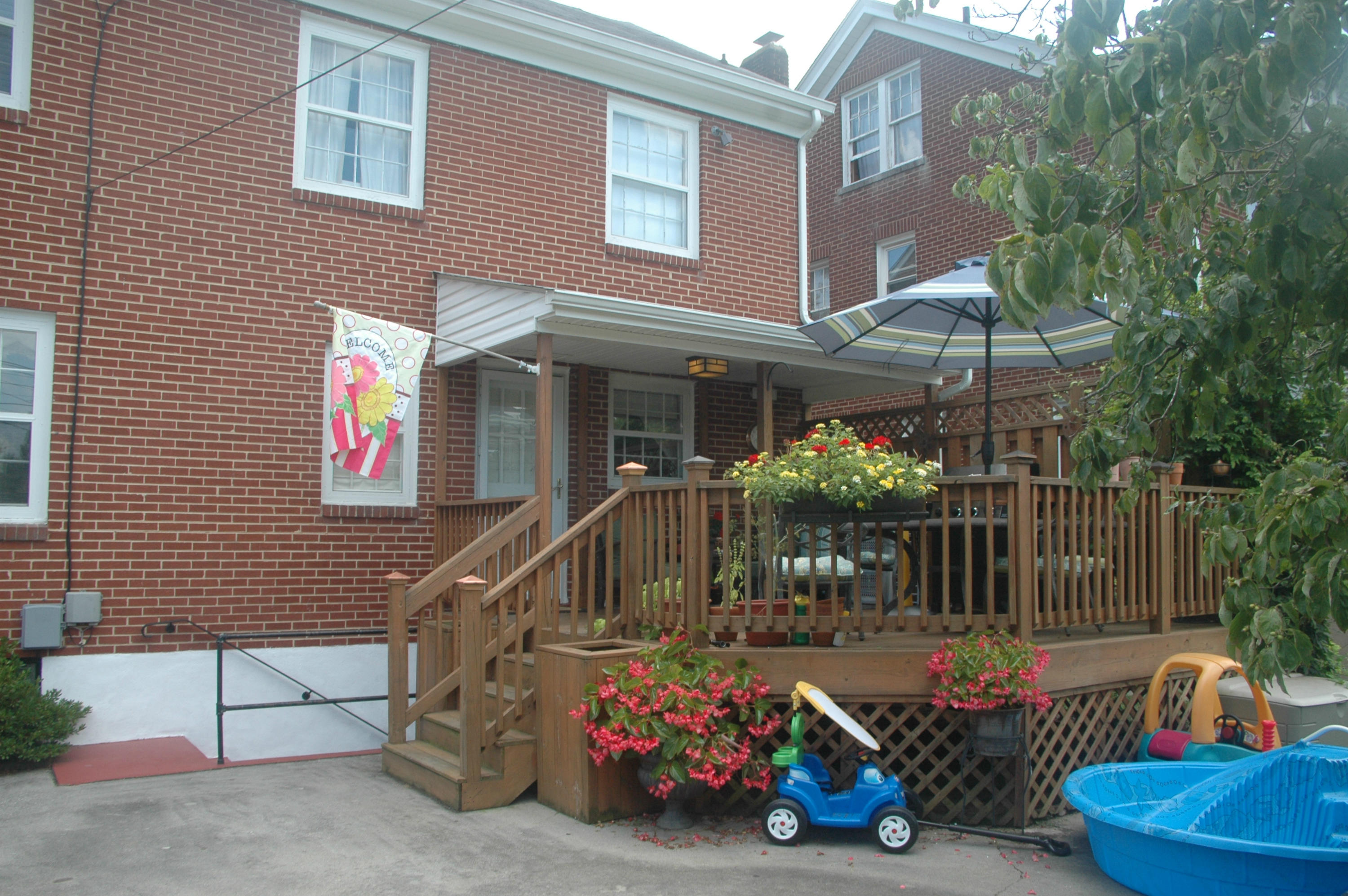 1839 Blenheim Road Southwest Roanoke, VA 24015 - Photo 4 of 19 Deck view