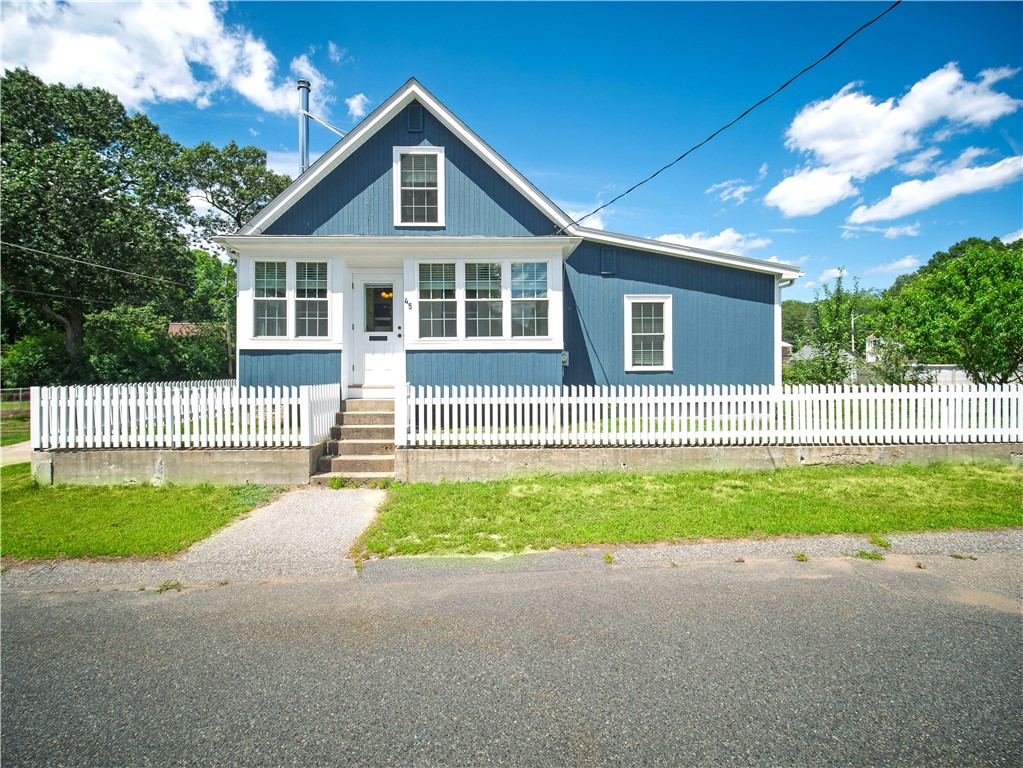 45 Phillips Street Woonsocket, RI 02895 - Photo 1 of 35