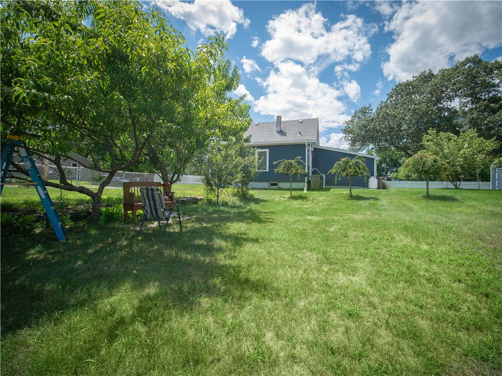 45 Phillips Street Woonsocket, RI 02895 - Photo 34 of 35