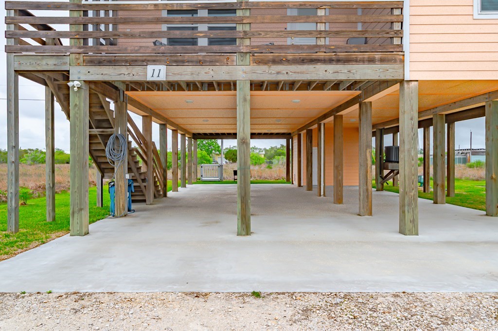 11 Bayview Loop Rockport, TX 78382 - Photo 9 of 40