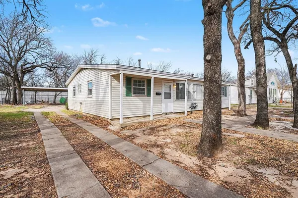 $1,295 | 2209 Barbell Lane, Fort Worth, TX 76111