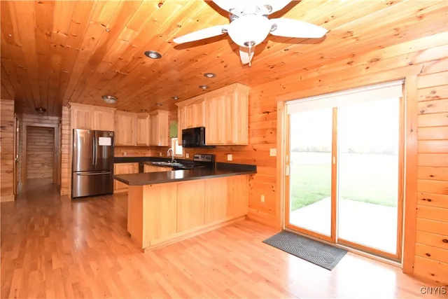 $2,050 | 25003 Highway 37, Pamelia, NY 13601