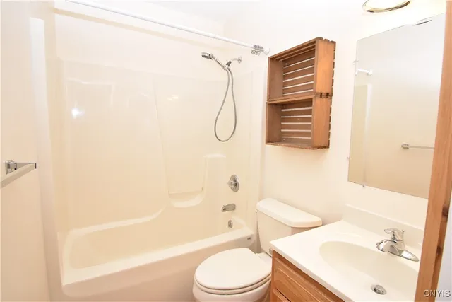 $2,050 | 25003 Highway 37, Pamelia, NY 13601