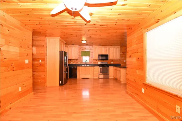 $2,050 | 25003 Highway 37, Pamelia, NY 13601