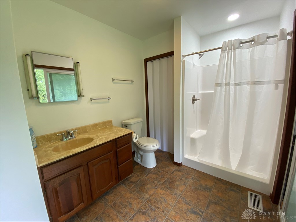 8501 Tarbutton Road South Vienna, OH 45369 - Photo 19 of 59 Gallery Image 19
