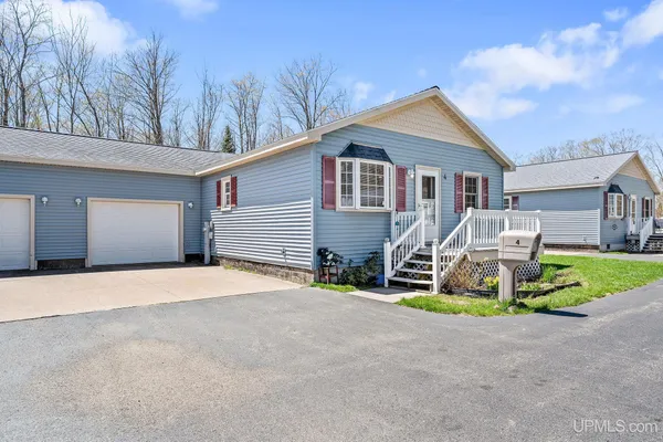 $171,000 | N6889 Connors Road, Unit 4, Munising, MI 49862