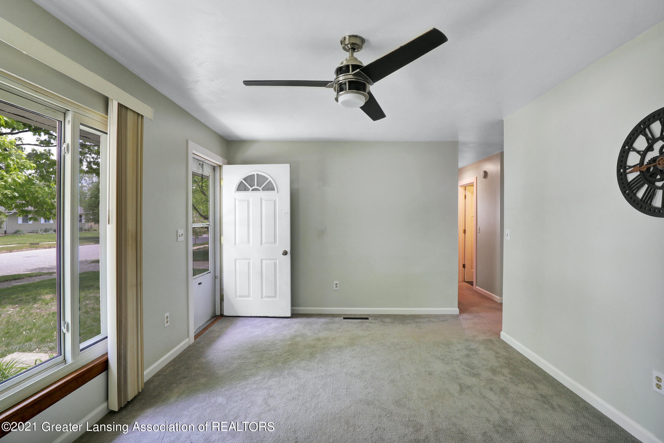 3200 Shetland Road Lansing, MI 48911 - Photo 4 of 23 9I3A0382
