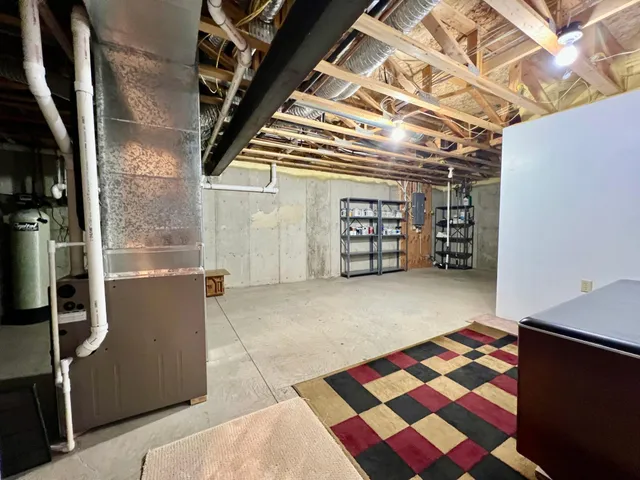 $689,000 | 83987 Ridge Creek Drive, Clinton, MN 56225