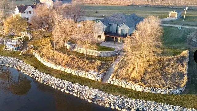 $689,000 | 83987 Ridge Creek Drive, Clinton, MN 56225