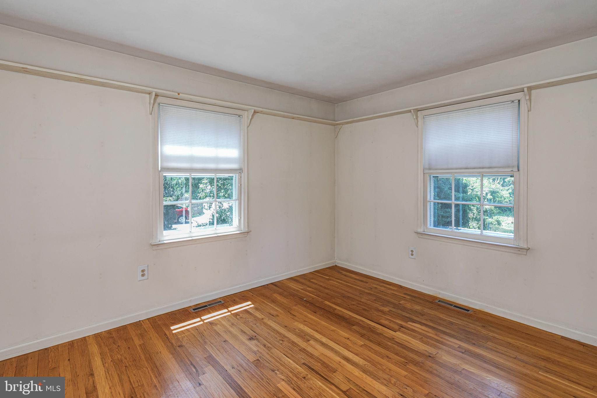 1018 Upper River Road Ewing, NJ 08628 - Photo 15 of 31 BR 2
