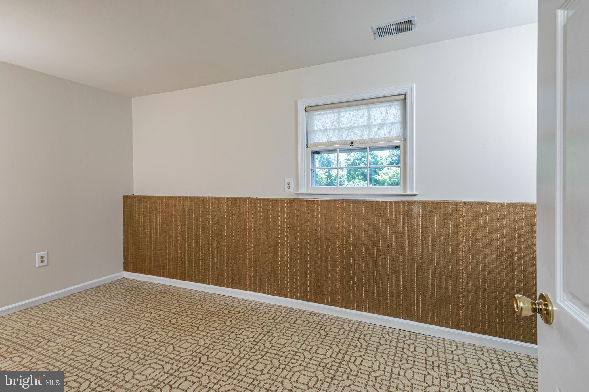 1018 Upper River Road Ewing, NJ 08628 - Photo 24 of 31 Bedroom/Office