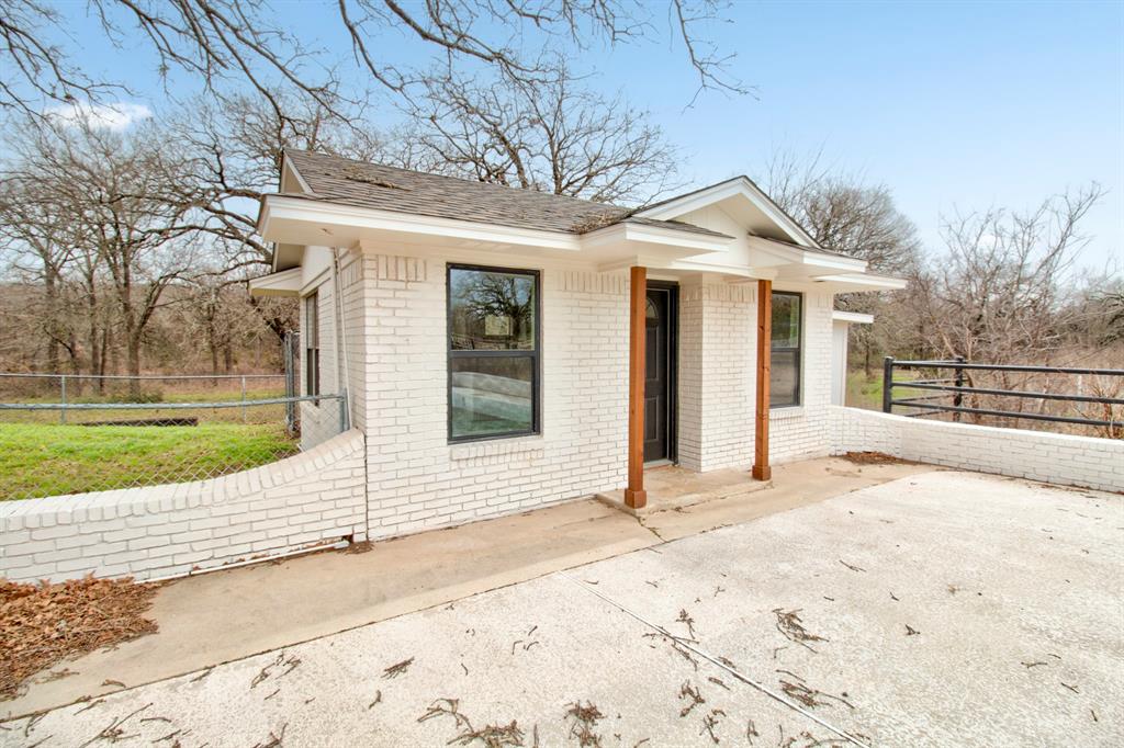 3700 Moseley Road Cross Roads, TX 76227 - Photo 32 of 38 Pool House