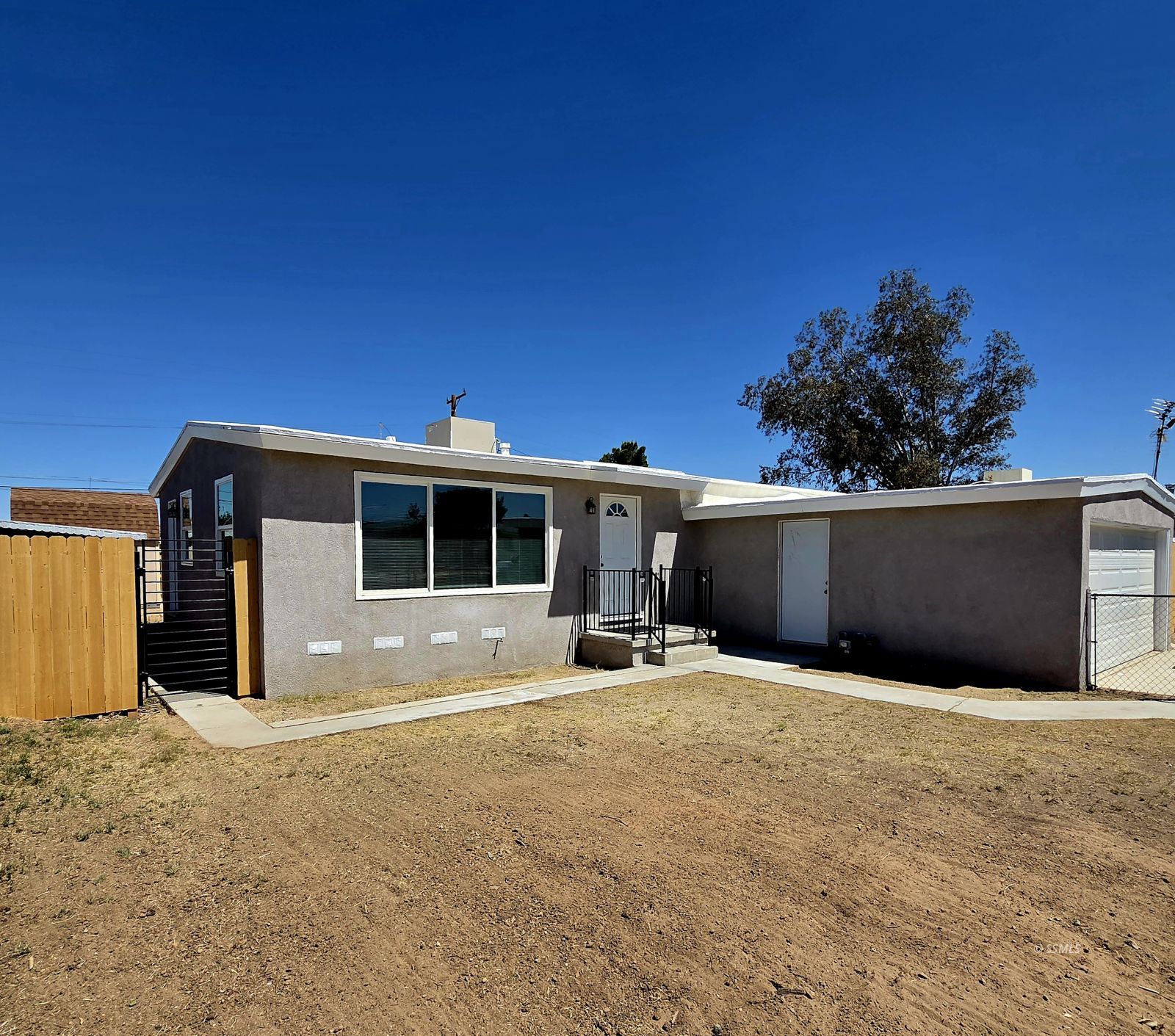 408 North Alvord Street Ridgecrest, CA 93555 - Photo 5 of 50