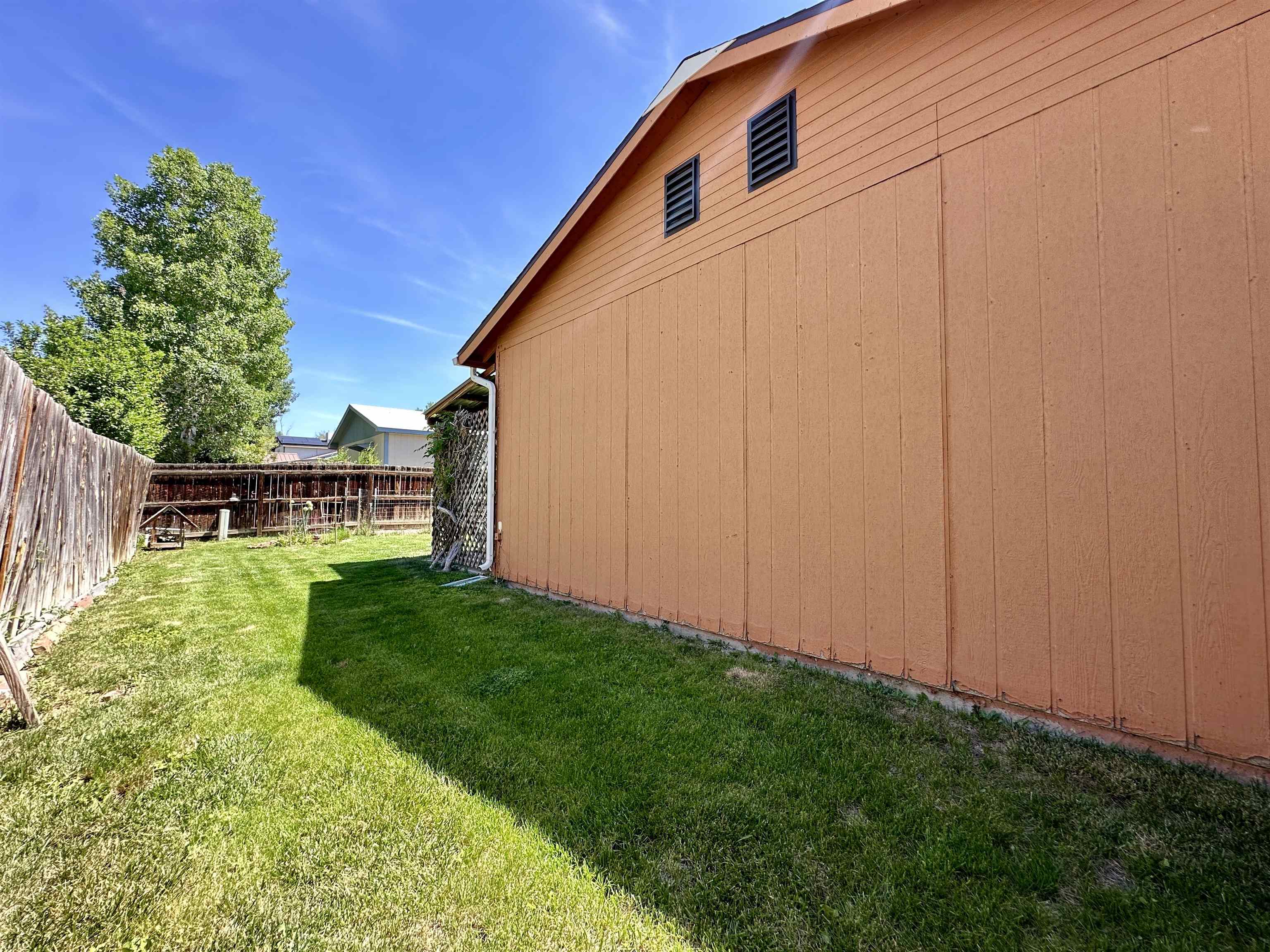3010 F F 3/4 Road Grand Junction, CO 81504 - Photo 24 of 25 a view of backyard with deck