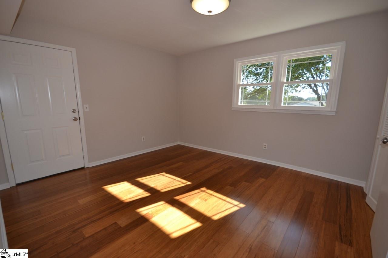 104 State Rd S-42-7477 Greer, SC 29651 - Photo 12 of 20 Gallery Image 12