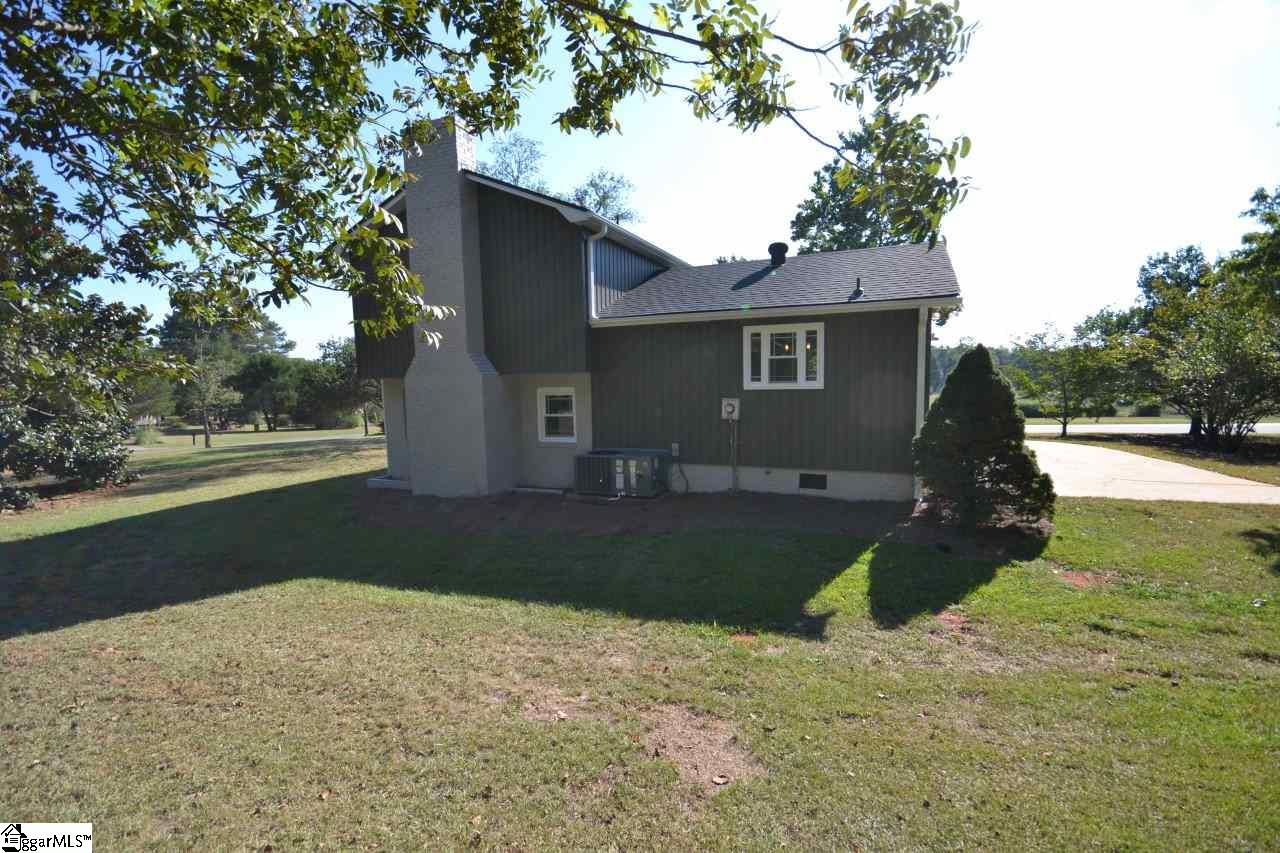 104 State Rd S-42-7477 Greer, SC 29651 - Photo 4 of 20 Gallery Image 4