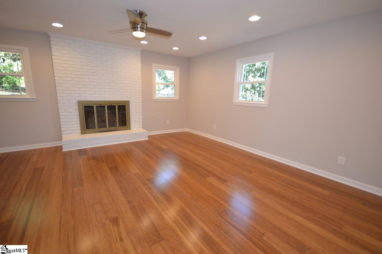 104 State Rd S-42-7477 Greer, SC 29651 - Photo 9 of 20 Gallery Image 9