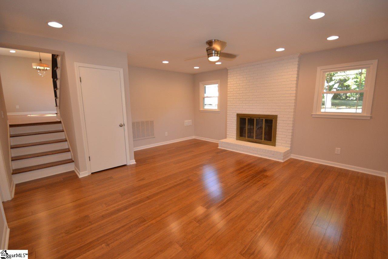 104 State Rd S-42-7477 Greer, SC 29651 - Photo 10 of 20 Gallery Image 10