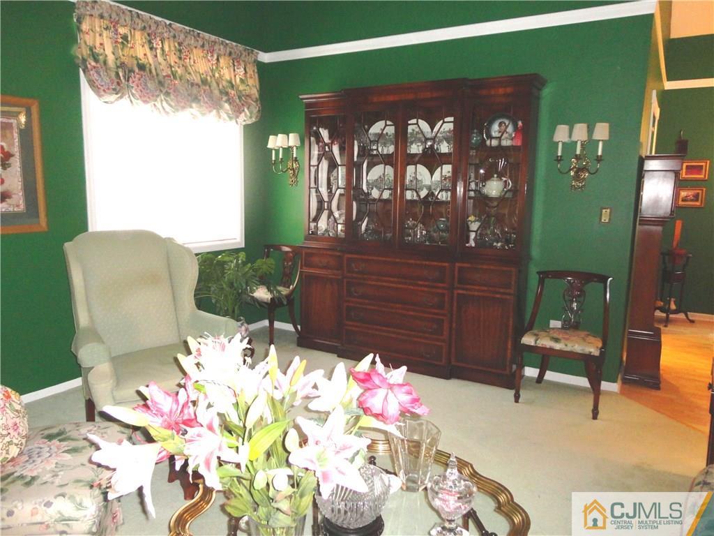 29 Winthrop Road Monroe Township, NJ 08831 - Photo 11 of 25 a dining room with furniture and window