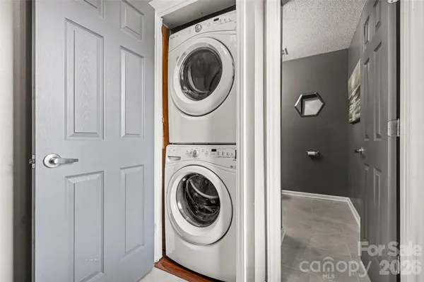 $285,000 | 6614 Point Comfort Lane, Charlotte, NC 28226