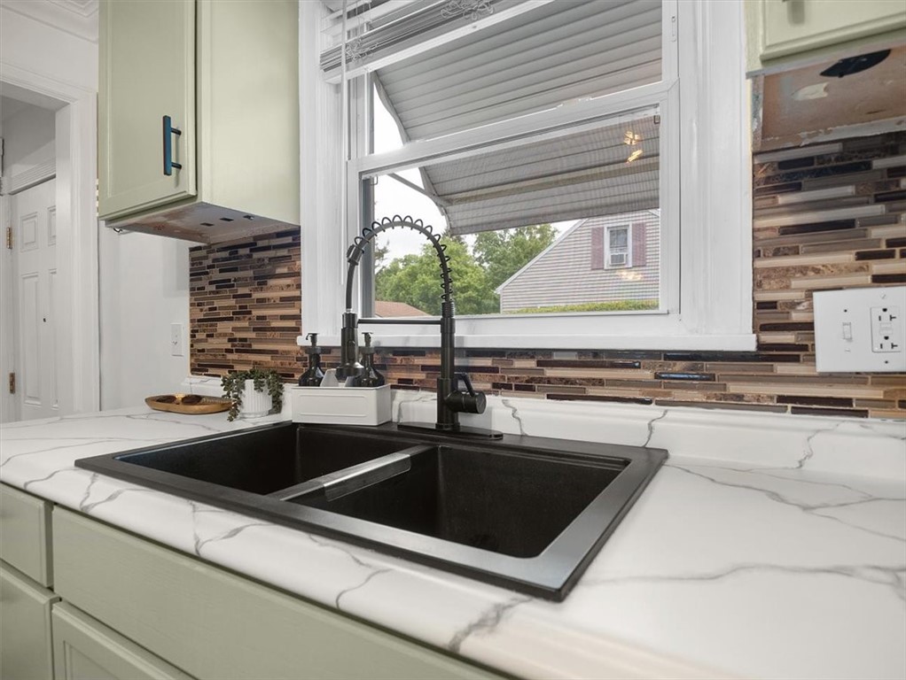 151 Belmont Road Greece, NY 14612 - Photo 13 of 50