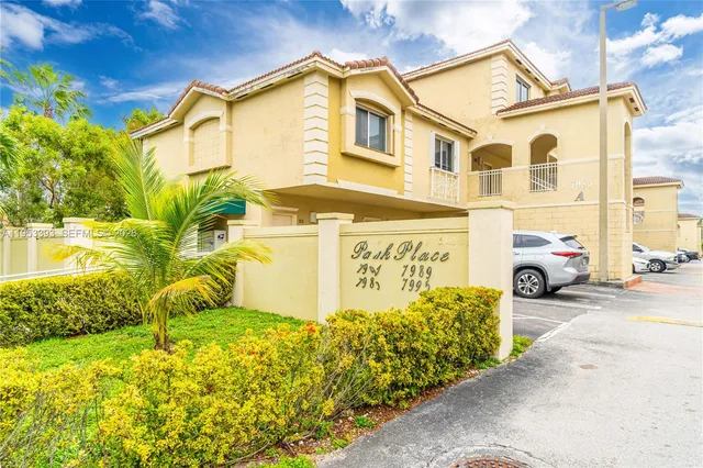 $2,400 | 7989 Northwest 8th Street, Unit 110, Miami, FL 33126