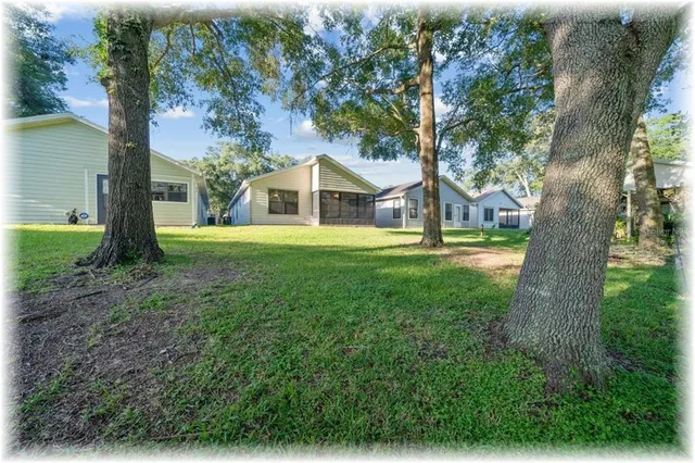 $194,900 | 3911 Northeast 22nd Lane, Ocala, FL 34470