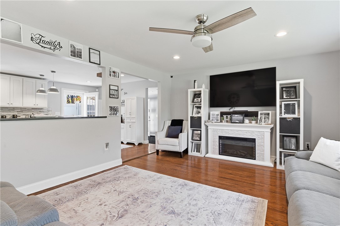 3811 Mendon Road Cumberland, RI 02864 - Photo 9 of 24
