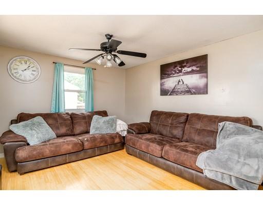 187 Starling Road Springfield, MA 01119 - Photo 6 of 31