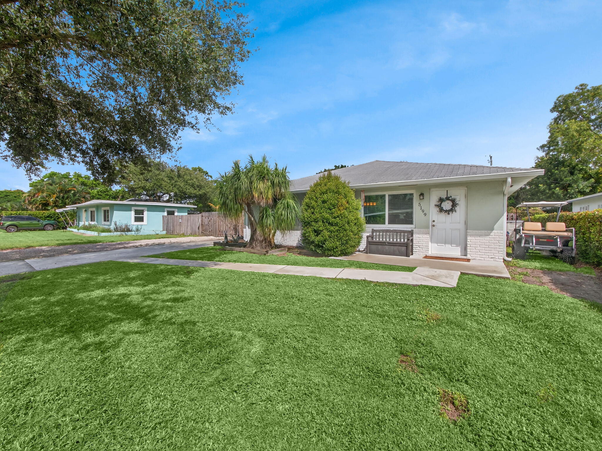 5199 Madison Road Delray Beach, FL 33484 - Photo 2 of 31 1-web-or-mls-011