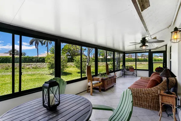 $3,300 | 10711 Palm Leaf Drive, Unit B, Boynton Beach, FL 33437