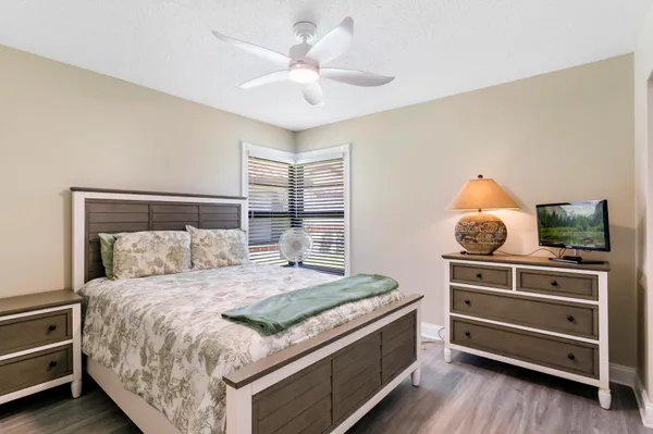 $3,300 | 10711 Palm Leaf Drive, Unit B, Boynton Beach, FL 33437