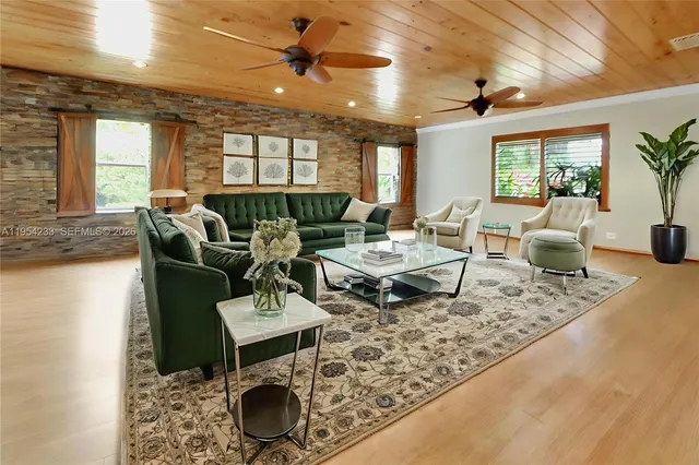 $2,364,000 | 15144 Southwest 72nd Court, Palmetto Bay, FL 33158