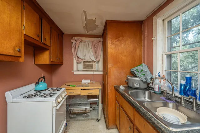 $1,000,000 | 113 America Street, Unit A B C D, Charleston, SC 29403