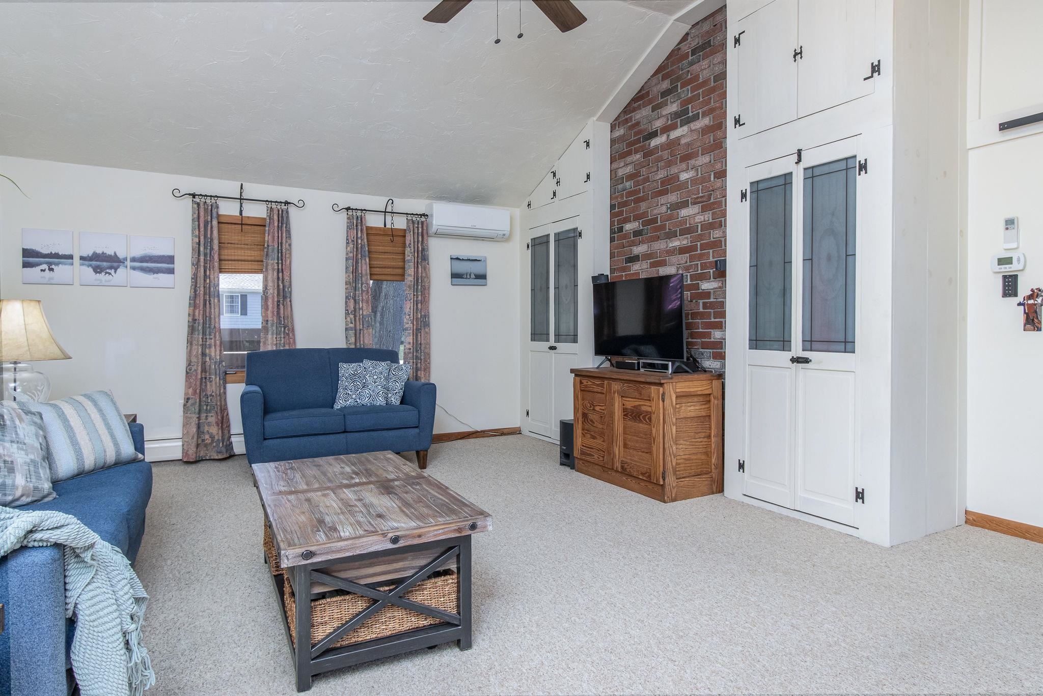 17 Island Pond Road Hampstead, NH 03841 - Photo 11 of 50