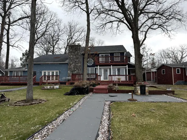 $799,000 | 2454 Oakwood Drive, Hillsdale, MI 49242