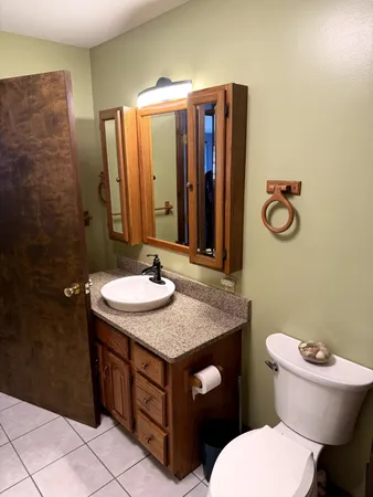 $799,000 | 2454 Oakwood Drive, Hillsdale, MI 49242