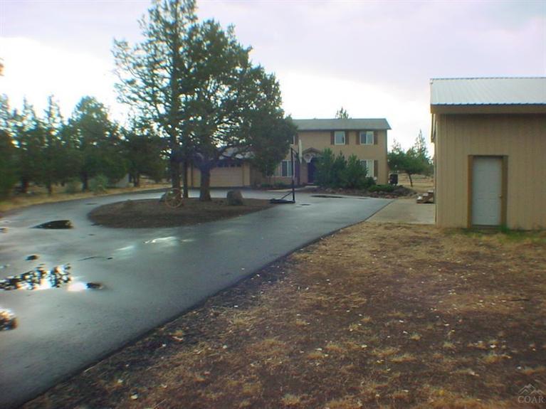6299 Southwest Rim Road Terrebonne, OR 97760 - Photo 2 of 12 Additional Photo